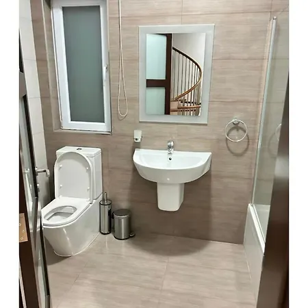 Lägenhet 3story With 3 Bedrooms 2 Floor Bed Is-Swieqi