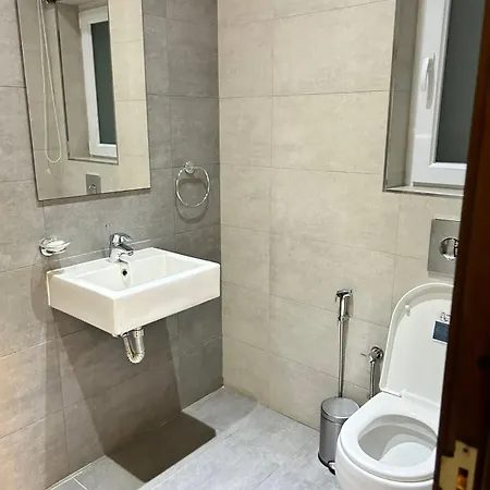 3story With 3 Bedrooms 2 Floor Bed Is-Swieqi