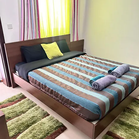 3story With 3 Bedrooms 2 Floor Bed Apartament